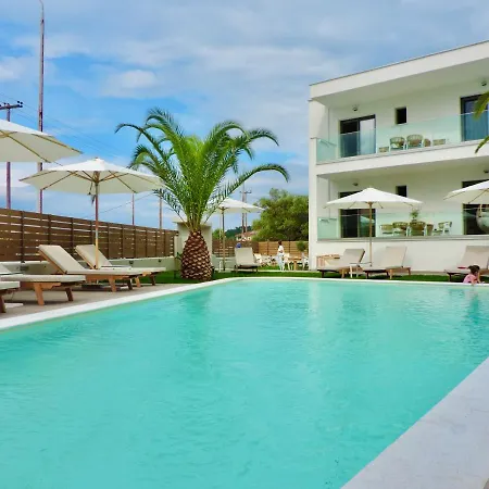 Essentia Comfy דירה *