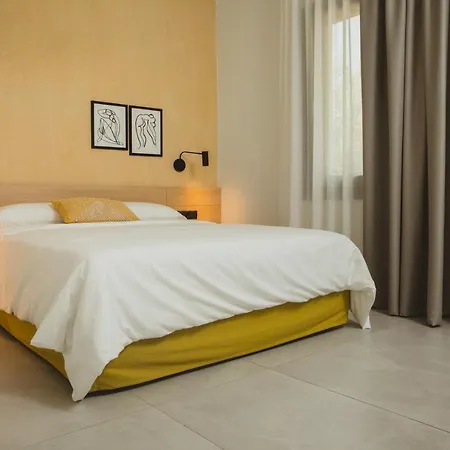 Essentia Comfy * לימנאס